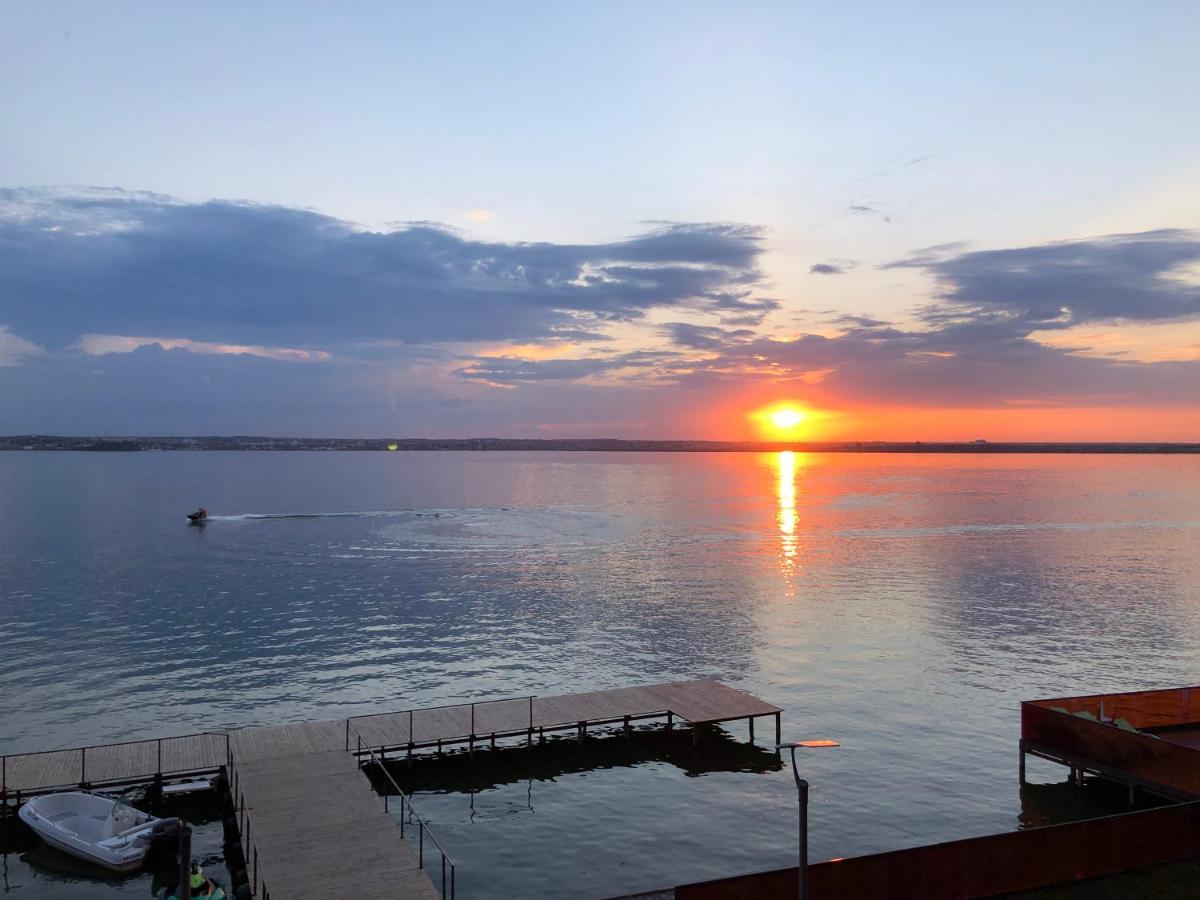 Mamaia Lake View Apartment Bagian luar foto