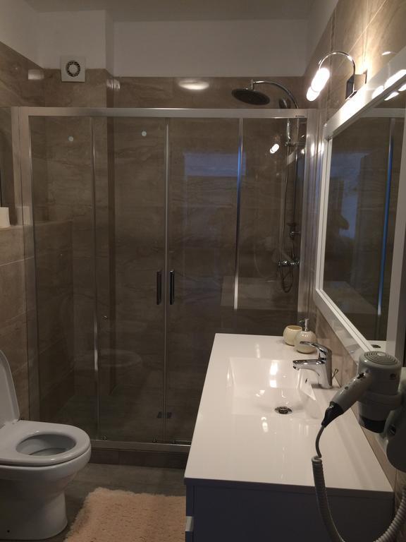 Mamaia Lake View Apartment Bagian luar foto