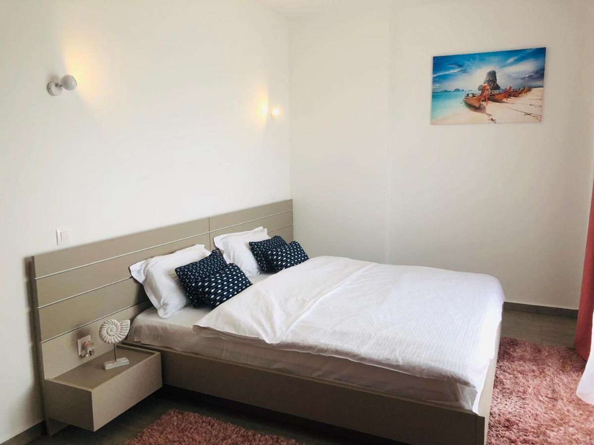 Mamaia Lake View Apartment Bagian luar foto